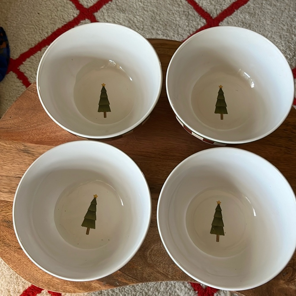 Debbie Mumm Christmas Bowls set of 4